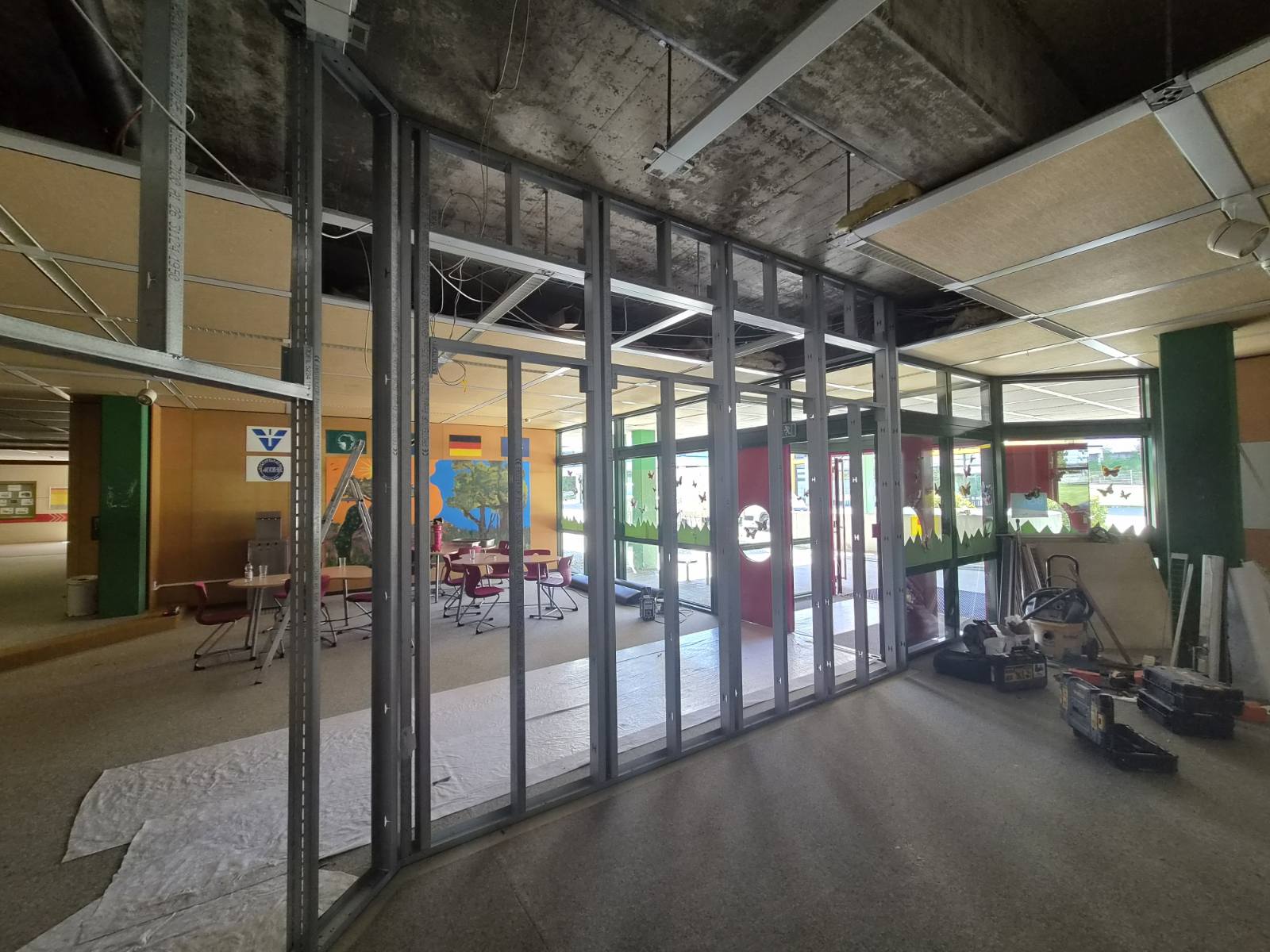 Trockenbau und Schallschutzwände in der Längenfeldschule Ehingen Bild 23